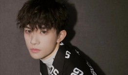 易烊千玺娱乐爆料最新,揭秘明星幕后生活与精彩瞬间